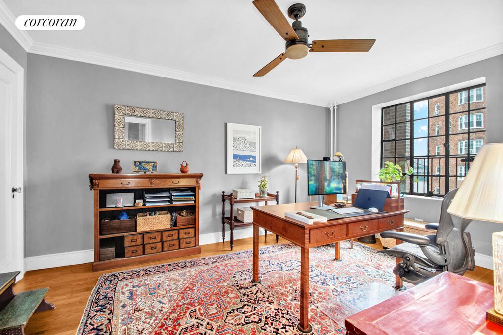 116 Pinehurst Avenue, Unit M31 photo 7