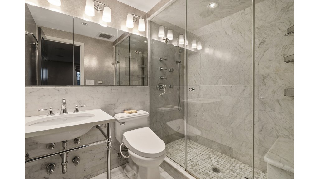 332 West 19th Street, Unit GARDEN photo 9