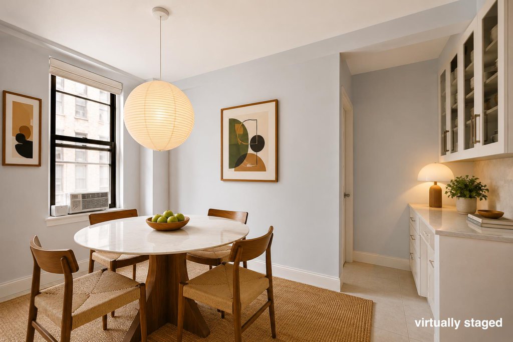 114 East 84th Street, Unit 6B photo 4