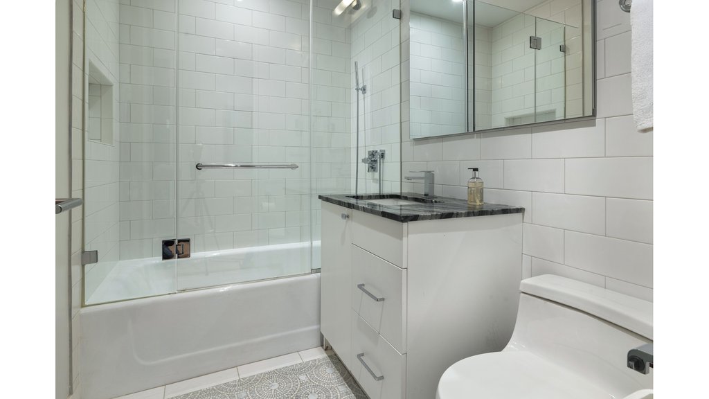 433 East 74th Street, Unit TH/1B photo 10