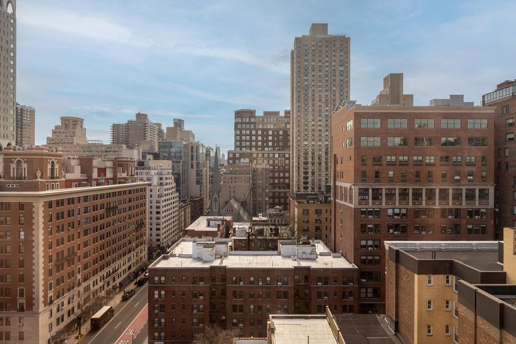 120 East 90th Street, Unit 16B photo 5