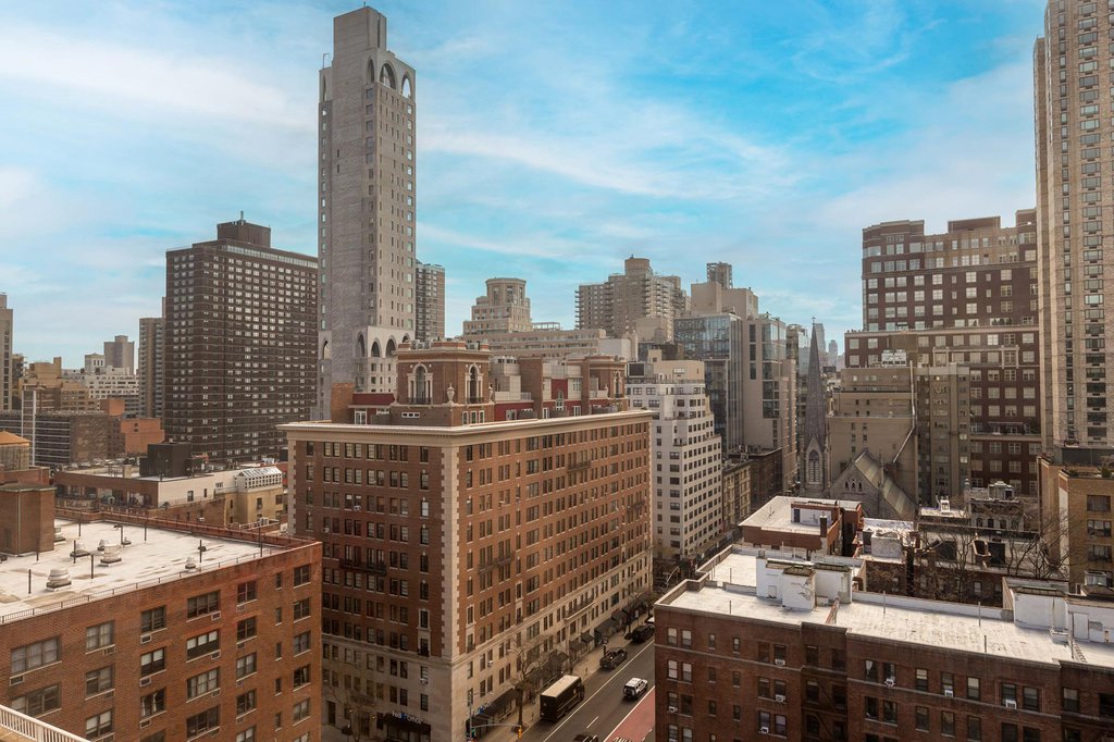 120 East 90th Street, Unit 16B photo 16