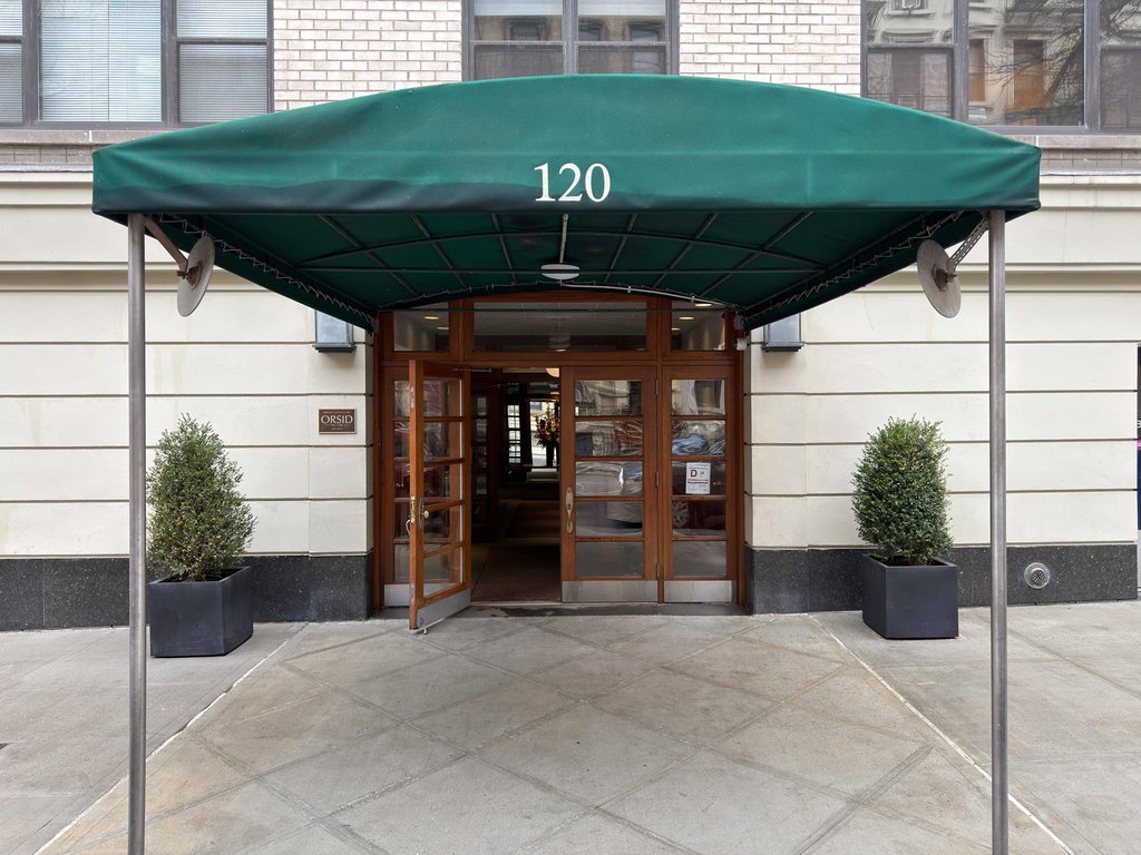120 East 90th Street, Unit 16B