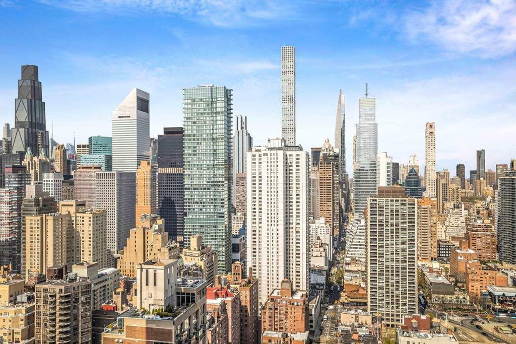 425 East 58th Street, Unit 42G photo 9
