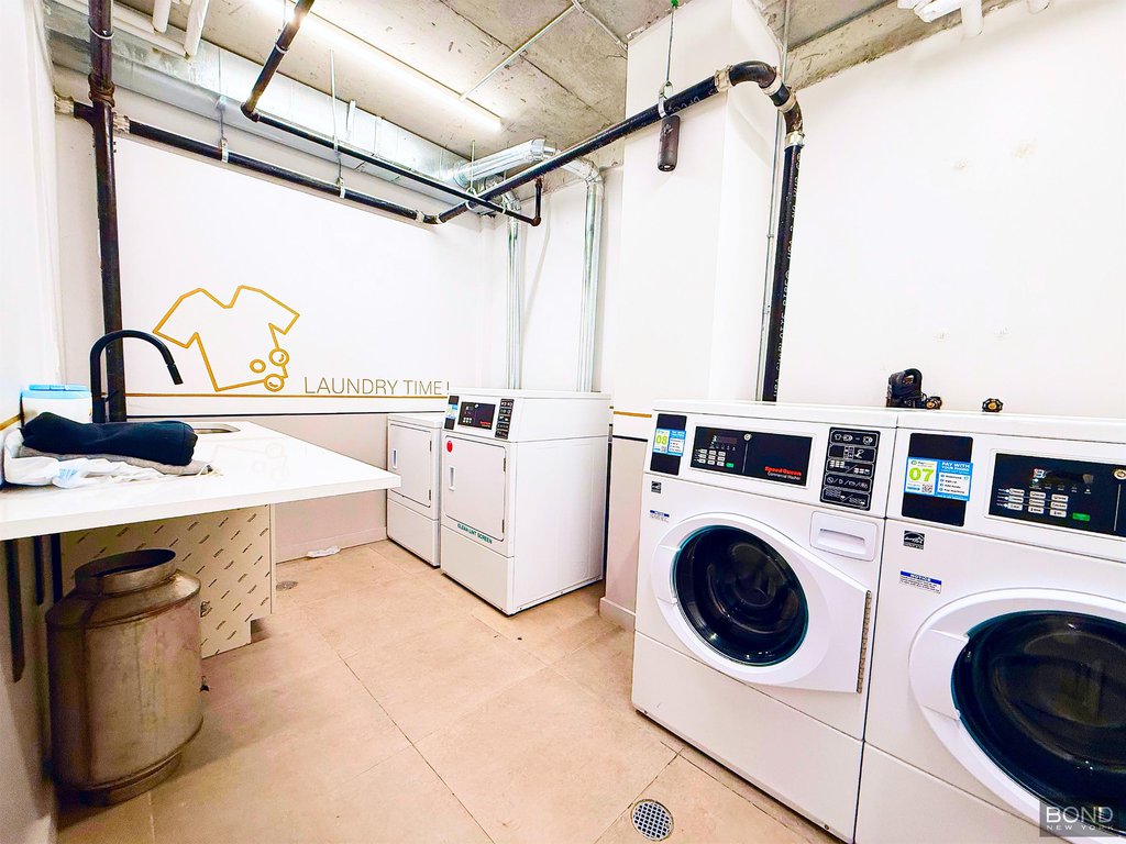 90 Avenue C, Unit 301 photo 12
