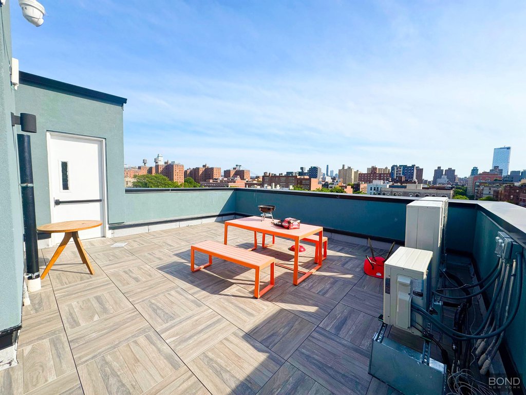 90 Avenue C, Unit 301 photo 15