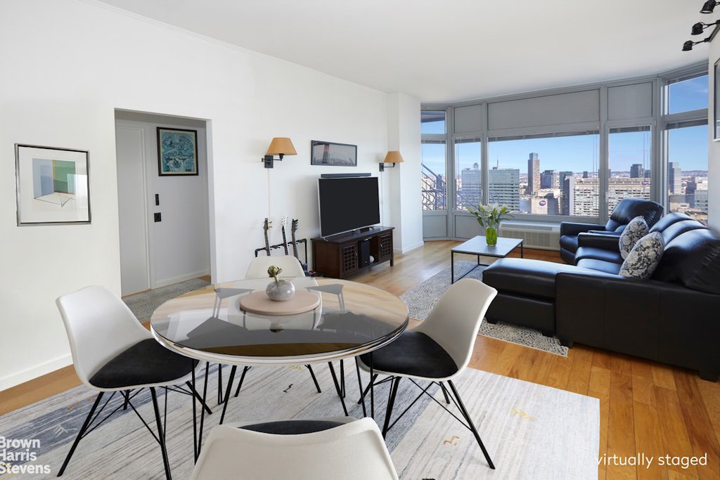 200 East 32nd Street, Unit 32A