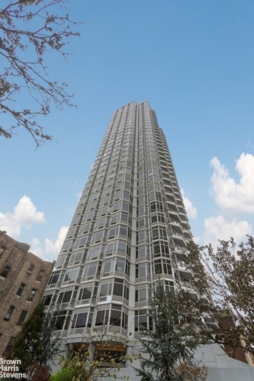 200 East 32nd Street, Unit 32A photo 19