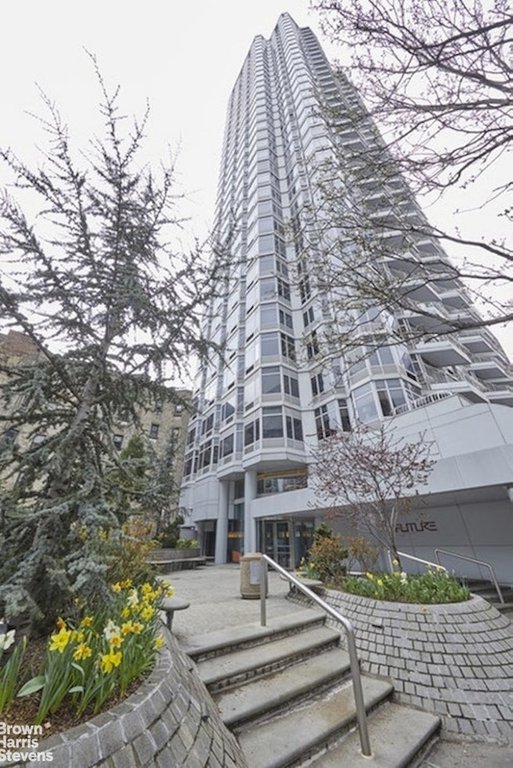 200 East 32nd Street, Unit 32A photo 20