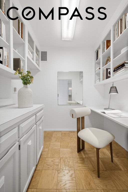 160 East 38th Street, Unit 26FG photo 7