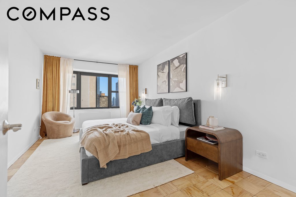160 East 38th Street, Unit 26FG photo 8