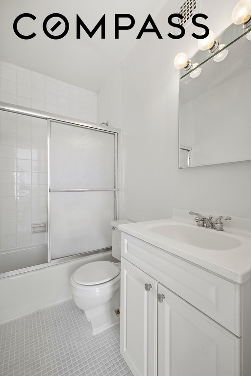 160 East 38th Street, Unit 26FG photo 12