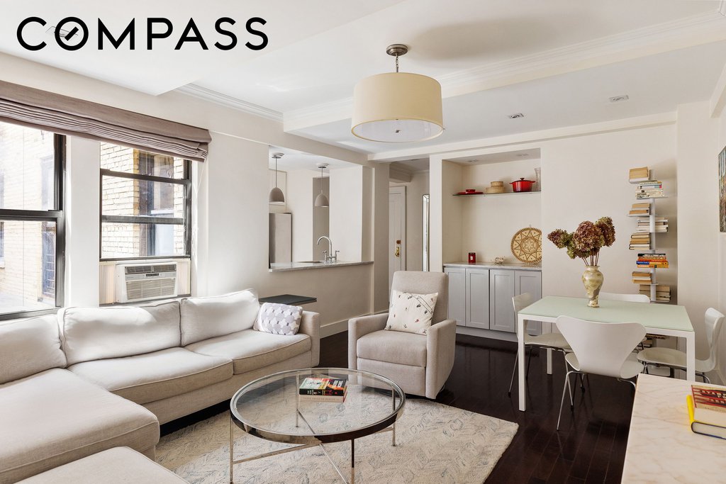 74 West 68th Street, Unit 6C photo 2