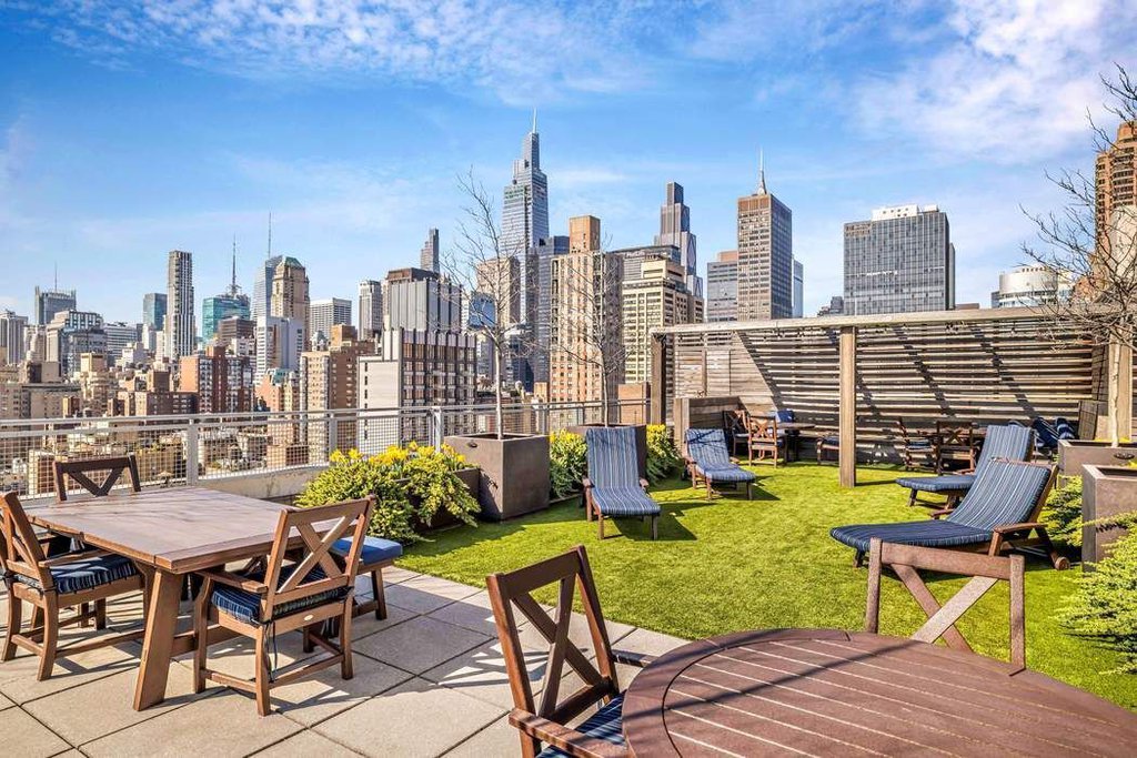 225 East 34th Street, Unit 12C photo 9