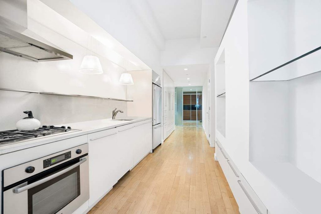 15 Broad Street, Unit 1630 photo 3