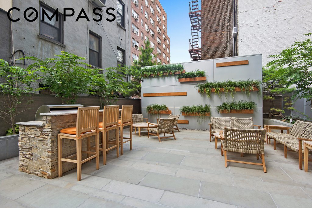 225 East 34th Street, Unit 7C photo 15