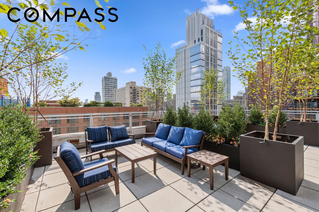 225 East 34th Street, Unit 7C photo 18