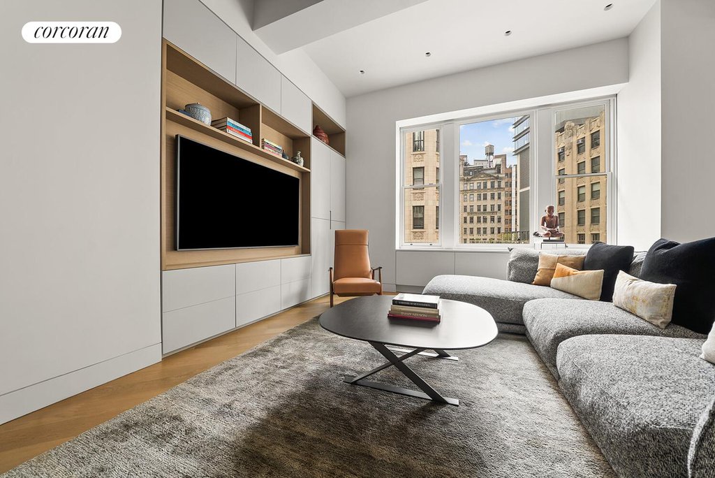 1200 Broadway, Unit 5B photo 2
