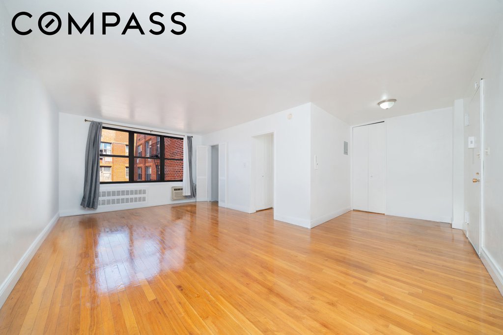 1270 East 51st Street, Unit 6M photo 2