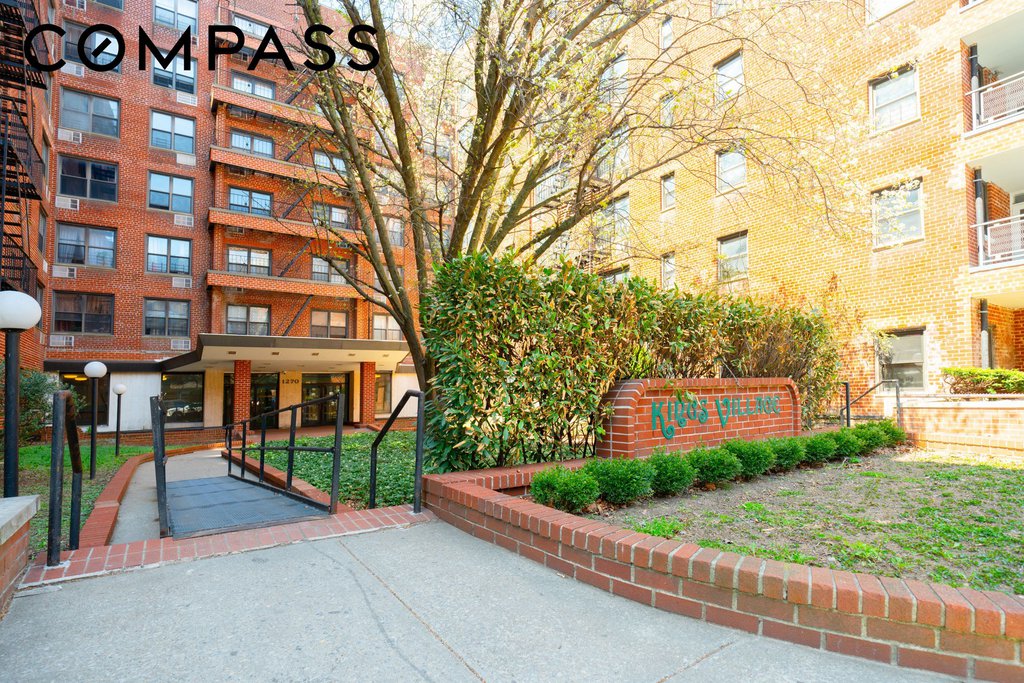 1270 East 51st Street, Unit 6M photo 11
