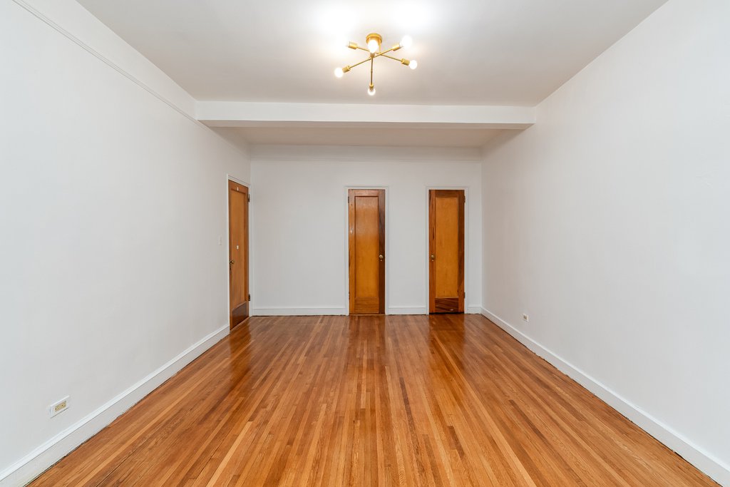224 Highland Boulevard, Unit 204 photo 9