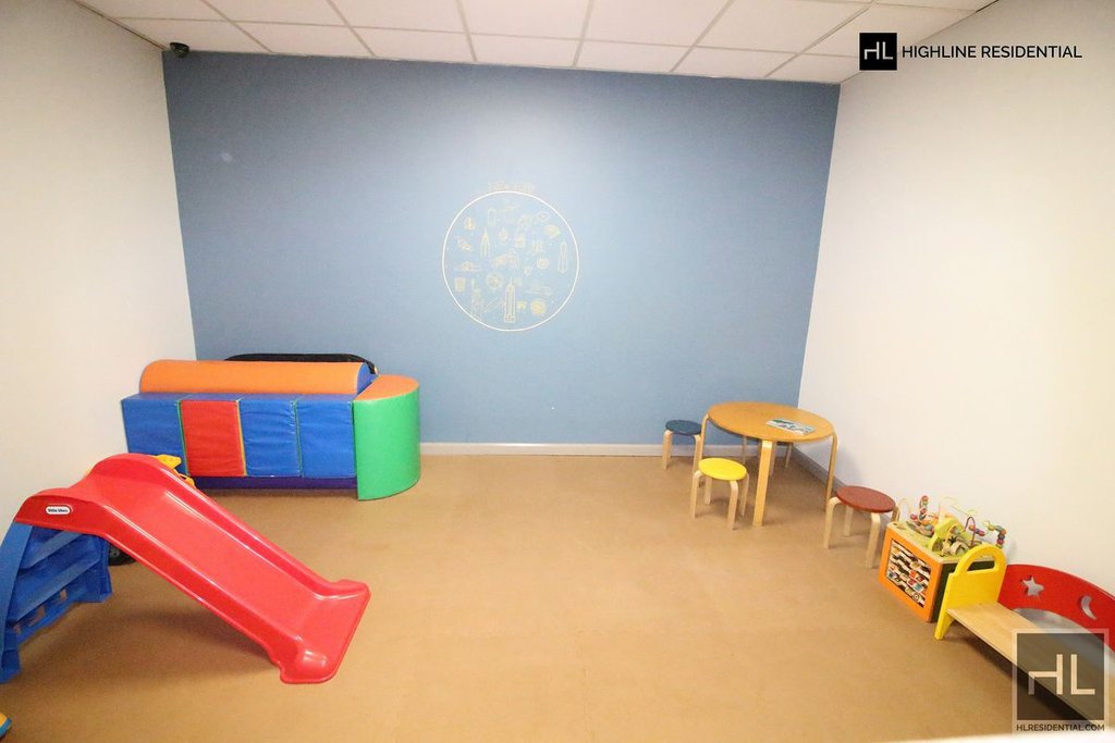 250 East 40th Street, Unit 4A photo 13