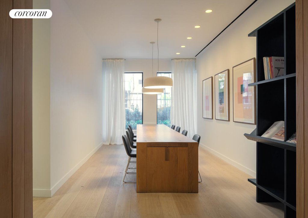 234 East 46th Street, Unit 801 photo 11