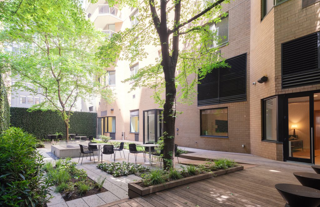 234 East 46th Street, Unit 801 photo 31