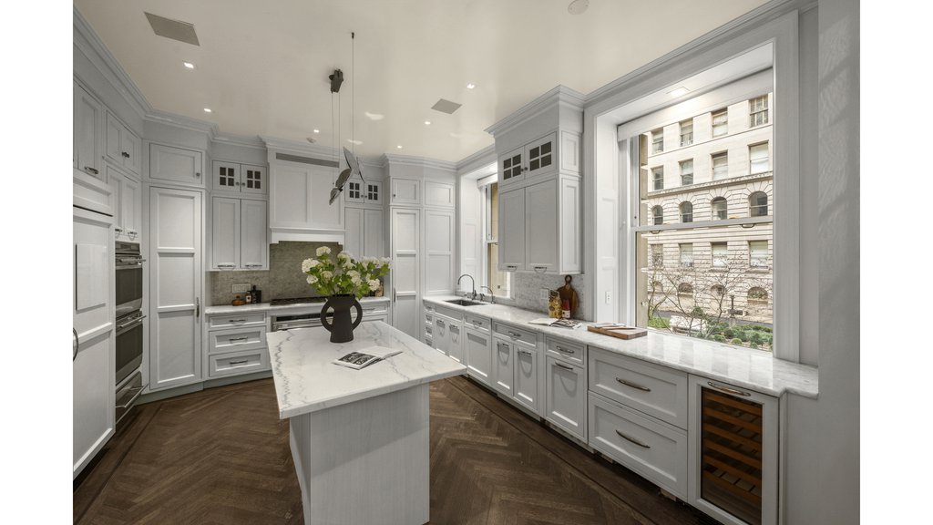 390 West End Avenue, Unit 2C photo 6
