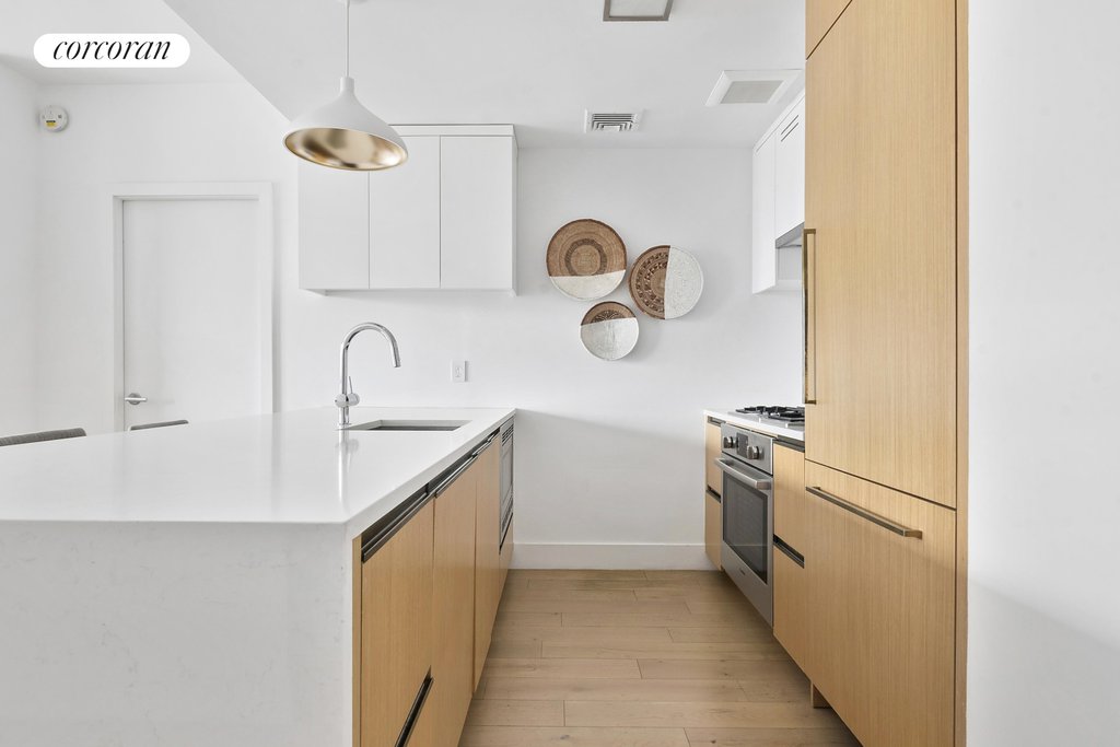 319 Schermerhorn Street, Unit 18B photo 2