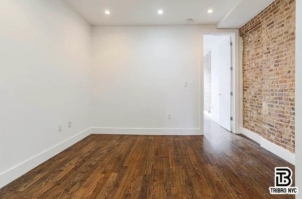 558 Kosciuszko Street, Unit 1K photo 8
