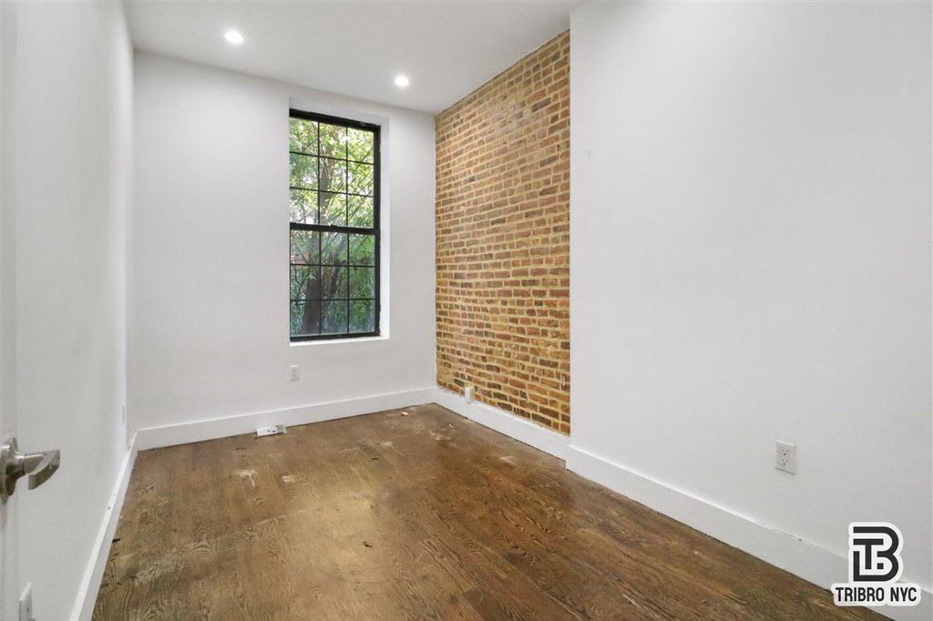 558 Kosciuszko Street, Unit 1K photo 7