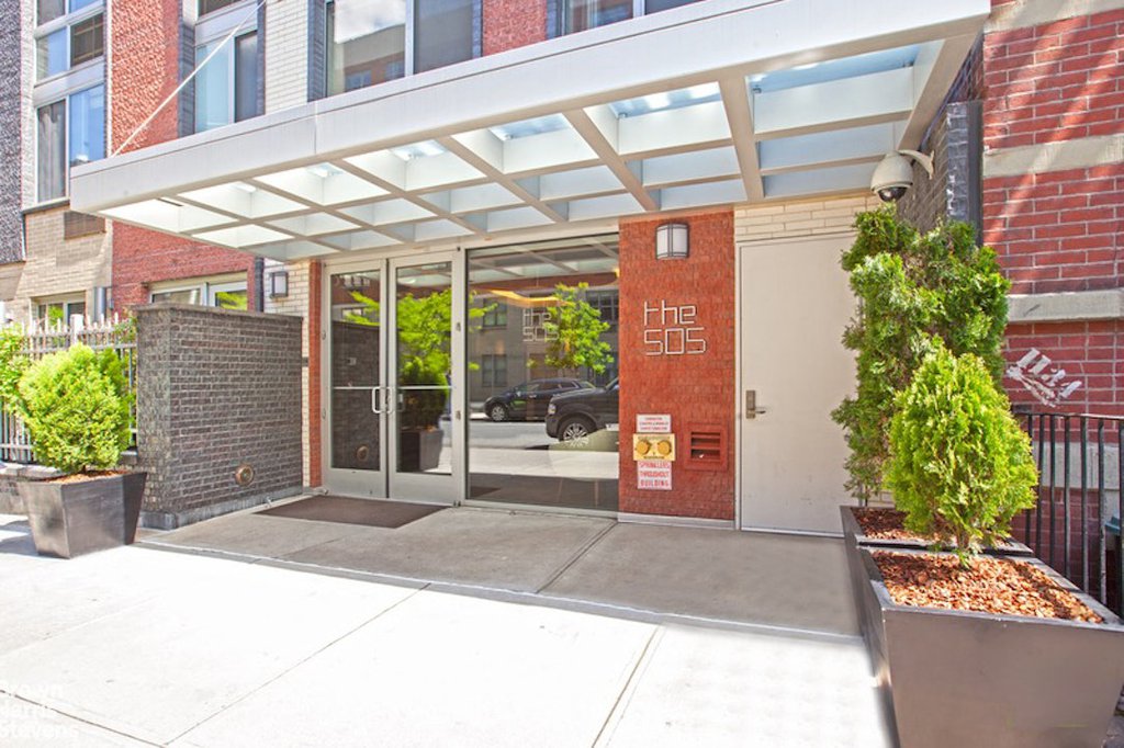 505 West 47th Street, Unit 3ES photo 14