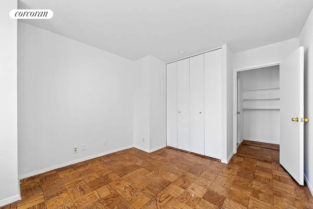 301 East 45th Street, Unit 7D photo 8