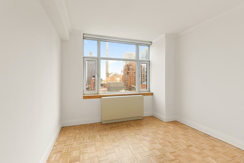 404 East 76th Street, Unit 10D photo 5