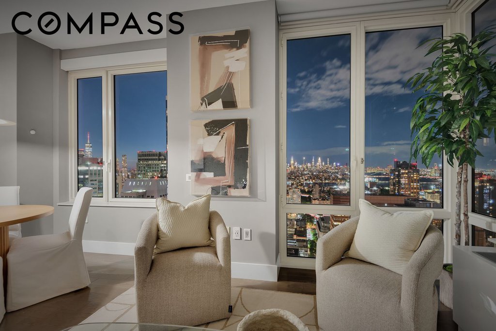 388 Bridge Street, Unit 39G