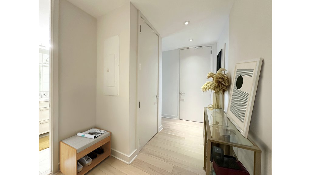 160 East 22nd Street, Unit 3E photo 5