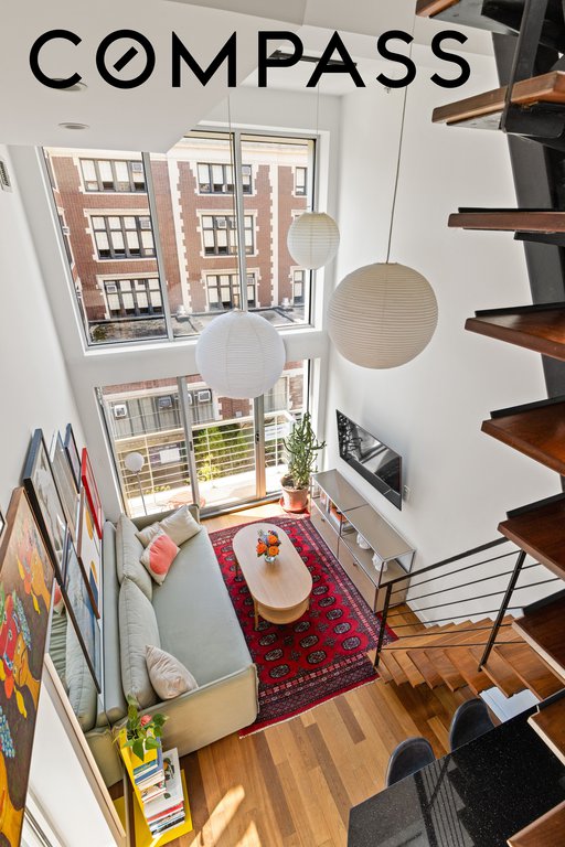 335 Warren Street, Unit 401 photo 3