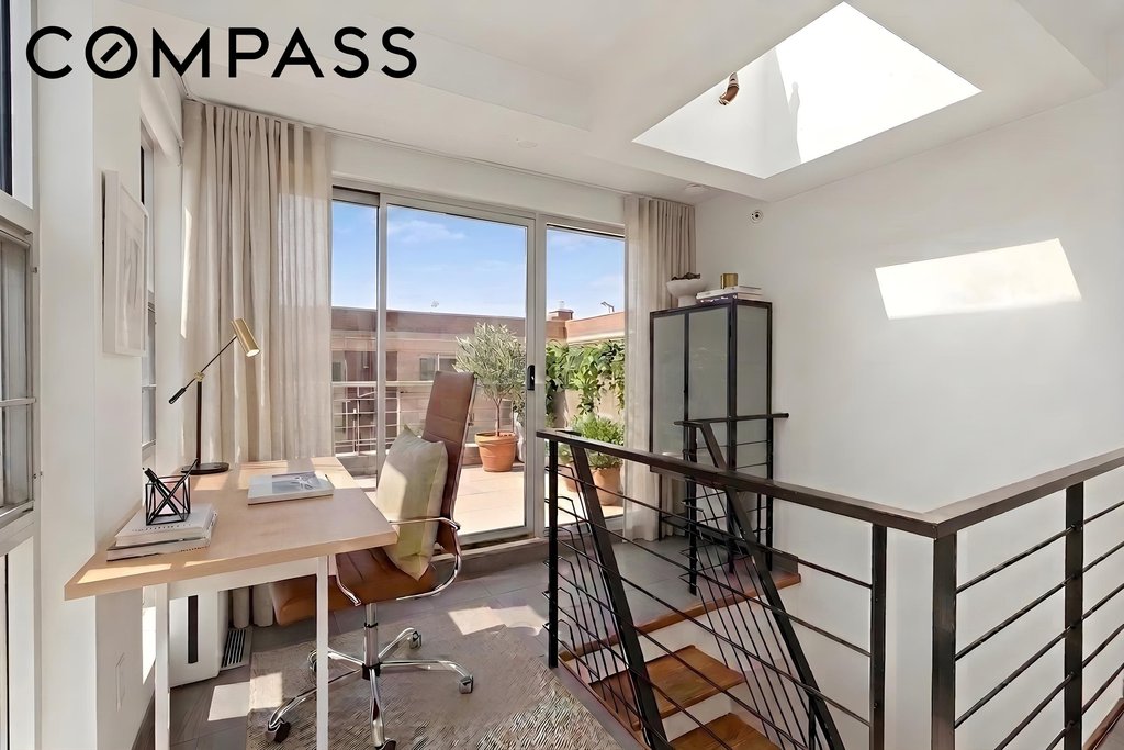 335 Warren Street, Unit 401 photo 11