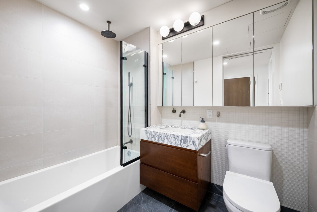 814 Fifth Avenue, Unit 3C photo 12