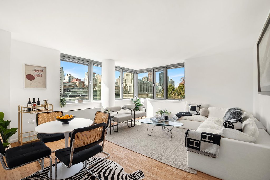 425 Main Street, Unit 4E
