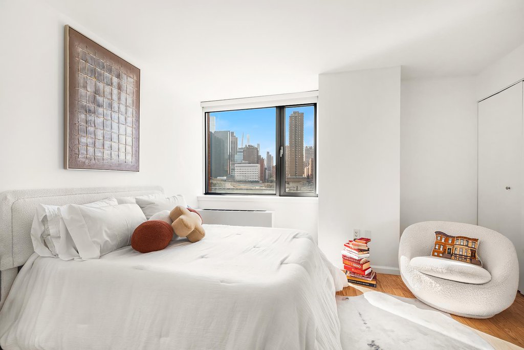 425 Main Street, Unit 4E photo 6