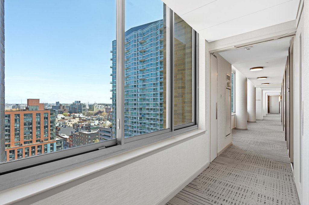 46-30 Center Boulevard, Unit 1503 photo 12