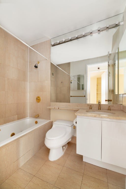 222 Riverside Drive, Unit 11E photo 14