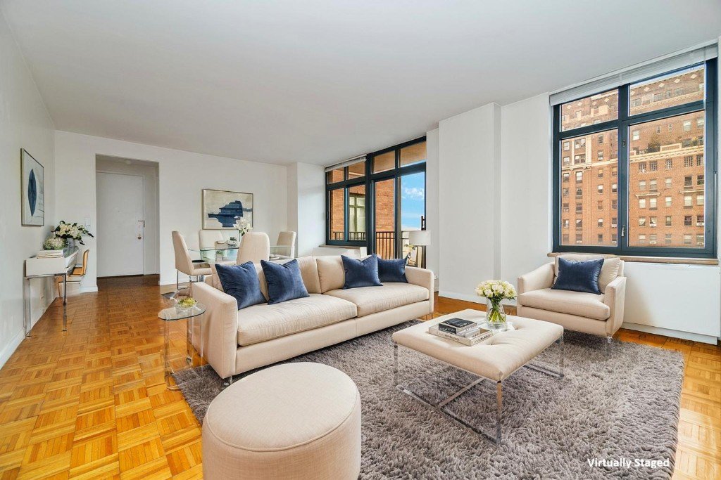 222 Riverside Drive, Unit 11E photo 4