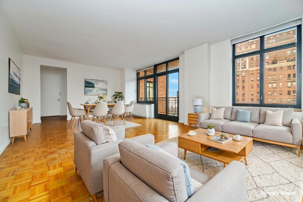 222 Riverside Drive, Unit 11E photo 5