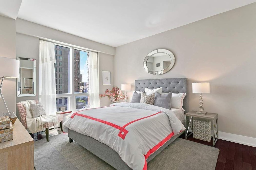 350 West 42nd Street, Unit 15L photo 4
