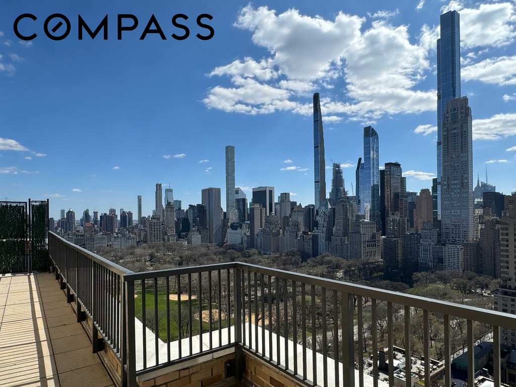 10 West 66th Street, Unit 7C photo 12