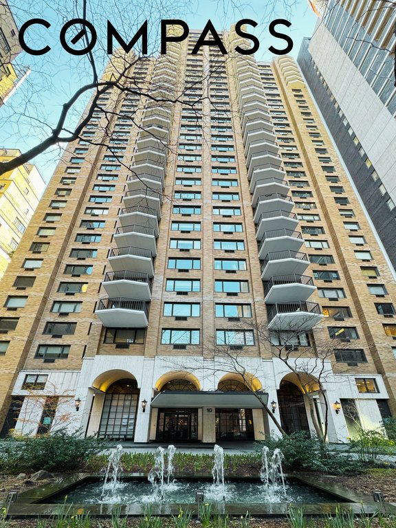 10 West 66th Street, Unit 7C photo 18