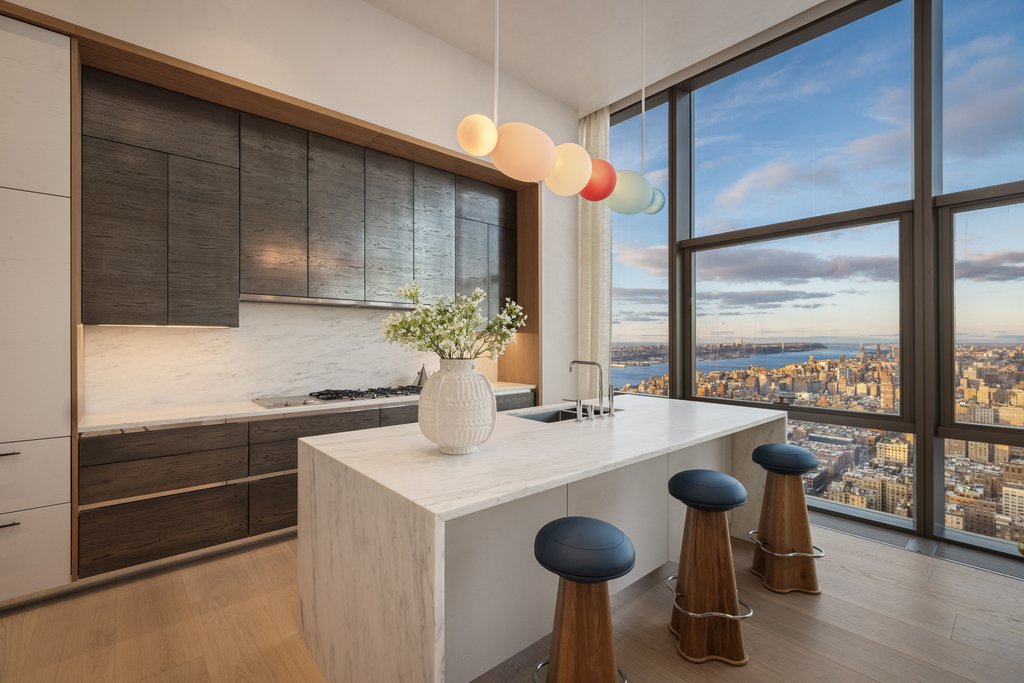 50 West 66th Street, Unit 58N photo 9